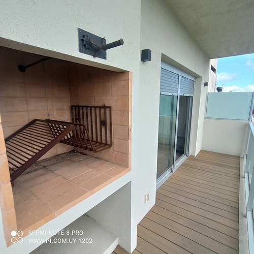 Imagen 10 de 14 de Venta Apartamento Con Renta, Centro, 2 Dormitorios, Amueblado.
