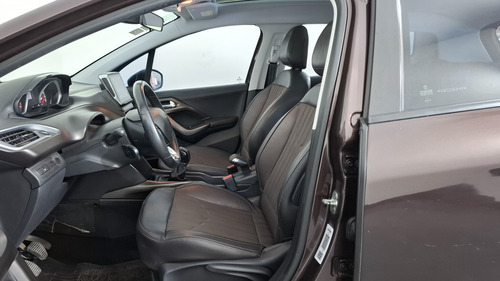 Peugeot 2008 1.6 Feline