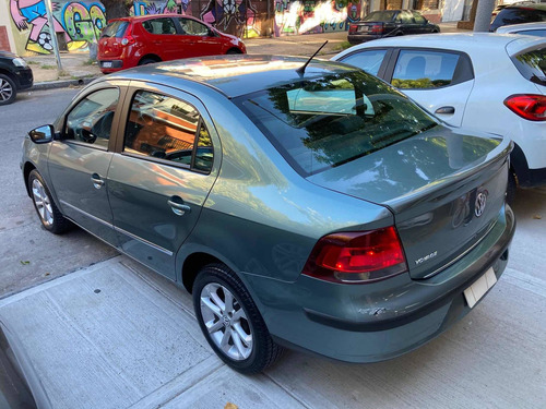 Volkswagen Voyage 1.6 Highline 101cv 2011