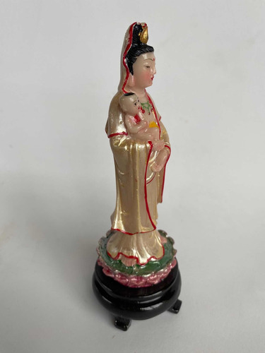 Diosa Kuan Yin Con Pedestal