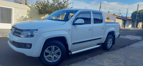 Volkswagen Amarok 2.0 Trendline Cab. Dupla 4x4 4p Manual