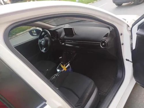 Mazda 2 1.5 Touring