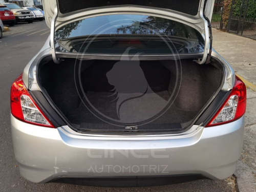 Nissan Versa 1.6 Drive At 2017