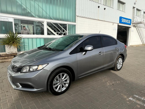 Honda Civic 1.8 Lxs At 140cv