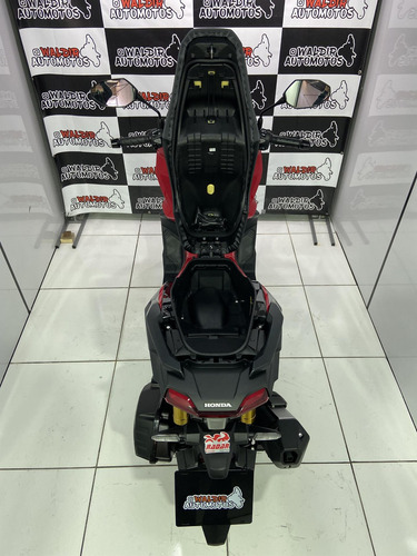 Imagem 10 de 11 de Honda Adv 150 Gasolina Automático