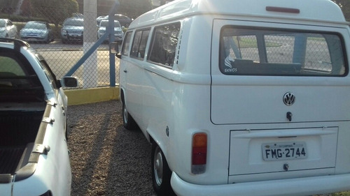 Volkswagen Kombi 1.4 Standard Total Flex 3p 2014