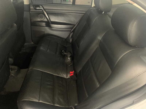 Volkswagen Polo Sedan 1.6