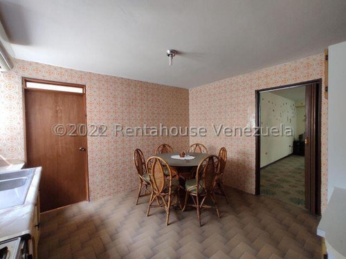 Apartamento Amplio En Calicanto Resd. Caroni. Ljsa 23-4948