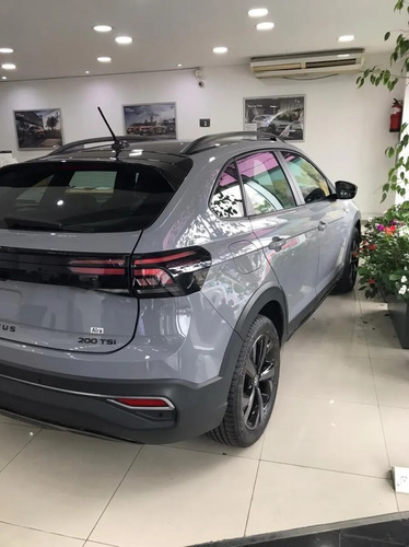 Imagen 2 de 25 de Volkswagen Nivus Highline