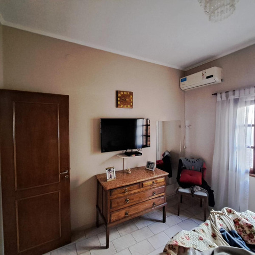 Vende Casa En Congreso Y Allan Kardec, Santa Rosa La Pampa