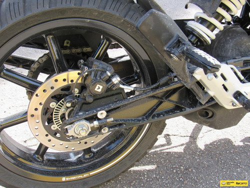 Imagen 16 de 25 de Husqvarna Svartpilen 200 Te