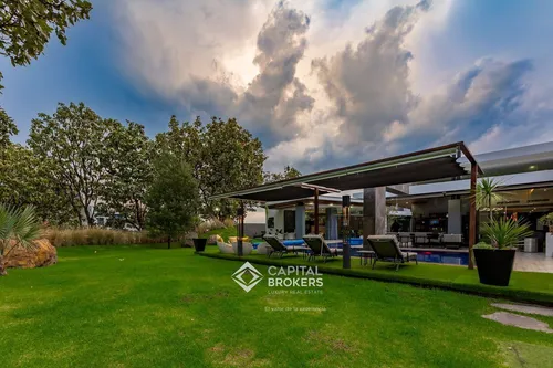 Casa De Una Planta Amueblada Con Alberca En El Palomar Lujo Sur