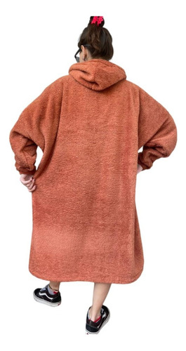 Imagen 3 de 3 de Maxi Buzo Manta De Peluche Corderito Bifaz Oversize Abrigo