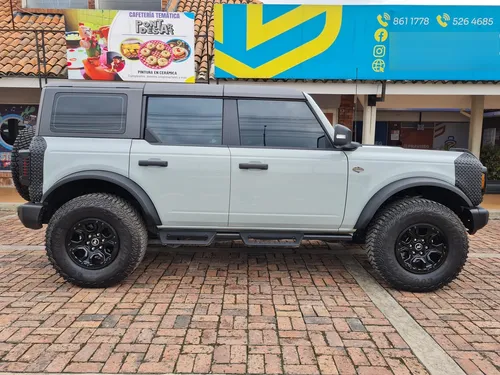 Ford Bronco Wildtrack 2.7cc AT AA 4X4