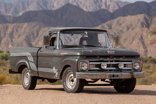 Ford F-100 1962 V8