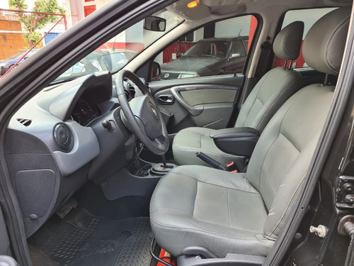 Renault Duster Dynamique 2.0 Preto 2013