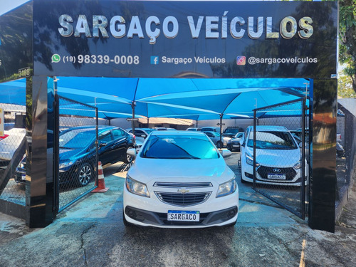 Chevrolet Onix Hatch 1.4 4P FLEX LT