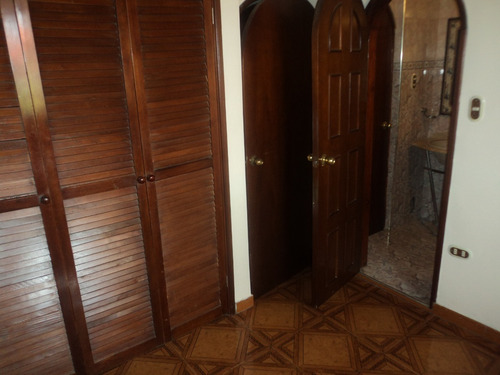 Imagen 7 de 16 de Venta De Apartamento En Urbanización El Lago Ii/madre María 04124827470