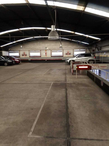 Imagen 3 de 6 de Venta Garaje Versalles Villa Luro Lote Doble En Dos Plantas