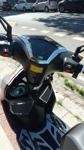 Imagen 8 de 18 de Moto Eléctrica Sunra Hawk 1.8k