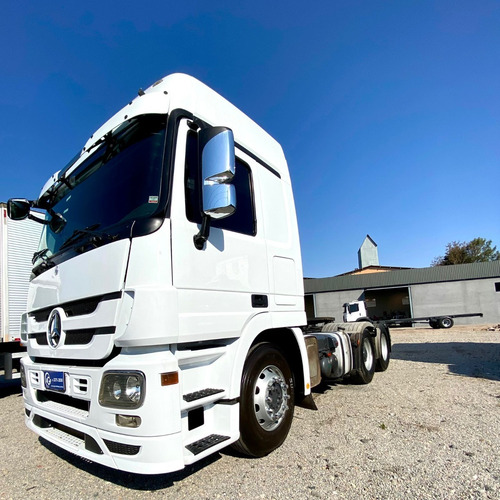 Imagem 8 de 9 de Mb Actros 2546 6x2