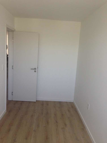 Excelente Apartamento Con Renta De 2 Dormitorios