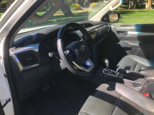 Toyota Hilux 2.8 Cd Srx 177cv 4x4 2016