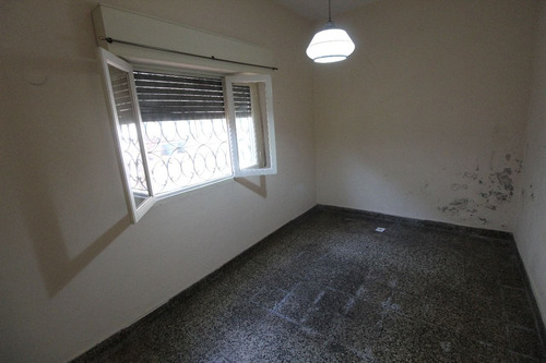 Oportunidad Venta Casa 3 Ambientes Escucha Oferta