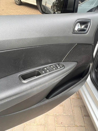 Imagen 12 de 14 de Peugeot 408 1.6 Allure Plus Thp 163c Pl