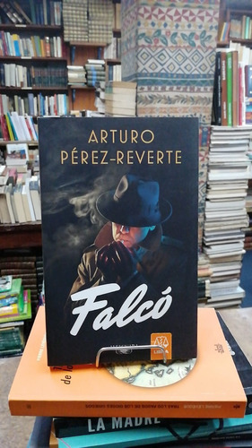Falco Arturo Perez Reverte