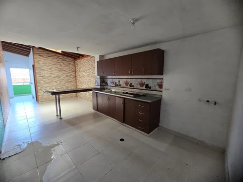 Casa En Venta En Boston. Cod V13424