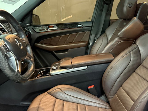 Mercedes-Benz ML 63 AMG ML 63 AMG 5.5 V8 32V BITURBO GASOLINA 4P AUTOMÁTICO
