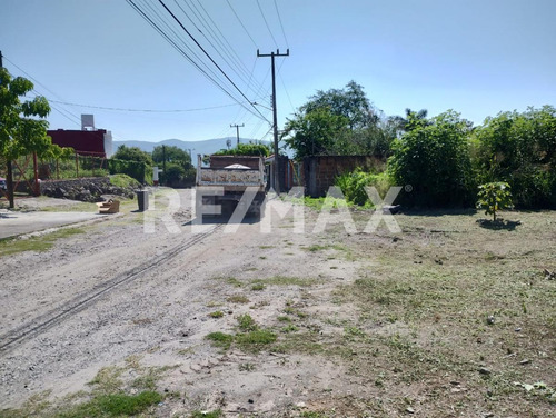 ¡construye Tu Casa De Campo! Terreno En Privada Con Vigilancia En Las Brisas