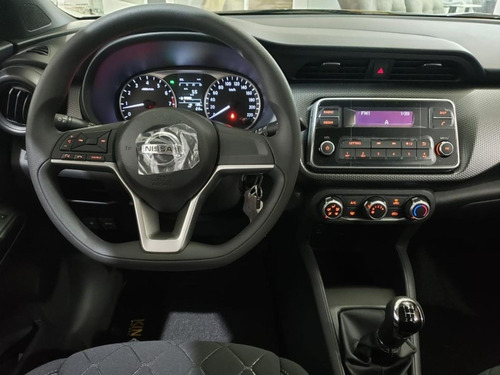 Nissan Kicks 1.6 16v S 5p