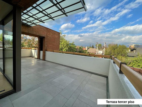 El Golf, Magnifica Residencia Contemporánea, Apta Embajada.