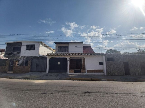 Imagen 1 de 30 de Casa En Alquiler En Nueva Segovia Barquisimeto, Ubicación Ideal, Cod 22-27378, Inf 0424-5337900, Nds 08/06
