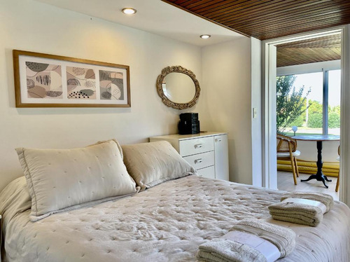 Departamento En Venta De 3 Dormitorios Punta Del Este Playa Mansa
