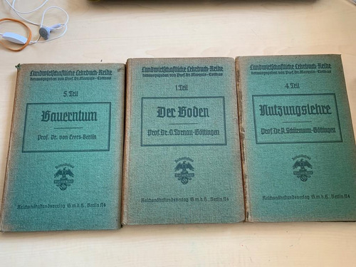 3 Livros Em Alemão 1943 - Der Boden