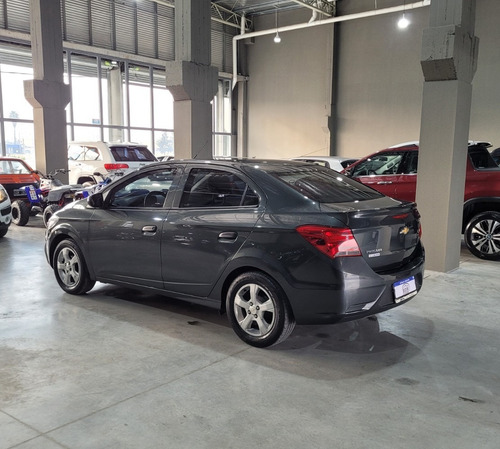 Imagen 4 de 15 de Impecable Chevrolet Prisma 1.4 Lt Año 2020 Con 153.000 Km