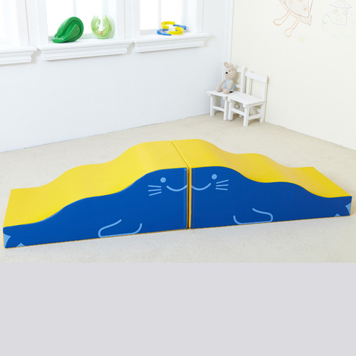 Juego De Psicomotricidad Foca Km2310 Color Variado