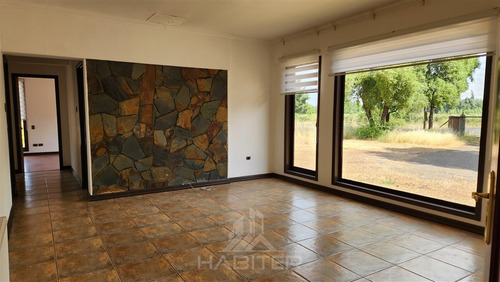 Casa En Venta De 3 Dorm. En Los Angeles
