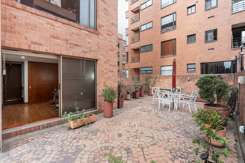 Apartamento En Arriendo/venta En La Carolina-usaquén. Cod V1037083