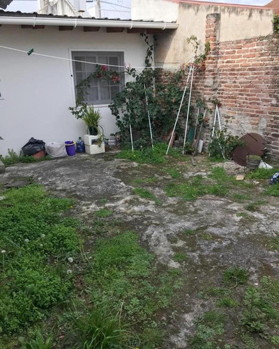 Imagen 6 de 11 de Casa Ideal Para Dos Familias