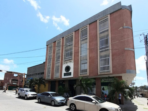 Local /oficina Comercial En Cc Profesional Bahía Imperial. L55