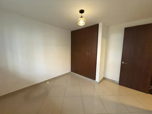 Casas En Venta Laureles 643-8292542