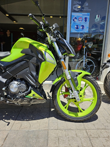 Benelli 180s - Tomamos Tu Moto Usada - Garantía Extendida