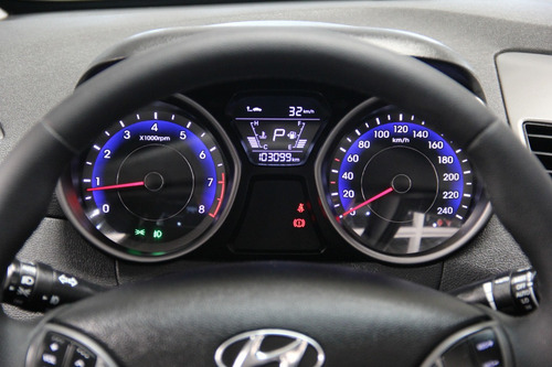 Imagem 14 de 14 de Hyundai Elantra 2.0 Gls 16v Flex 4p Automático