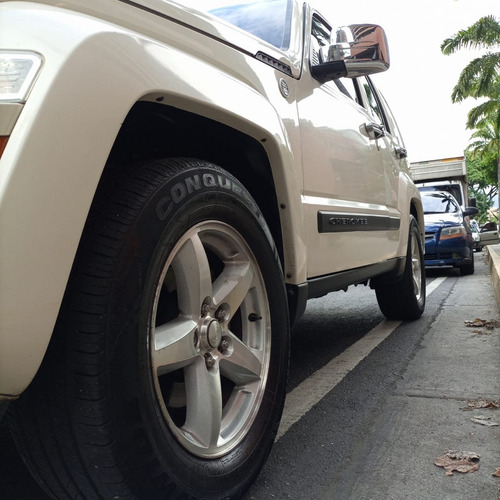 Imagen 5 de 11 de Jeep Cherokee Kk 2013