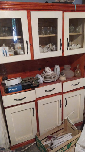 Modular Comedor Vajillero 6 Puertas 3 Cajones Pino Pintado Blanco (Usado)