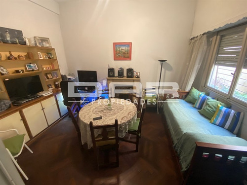 Imagen 1 de 13 de Departamento 2 Ambientes - Benedetti 100